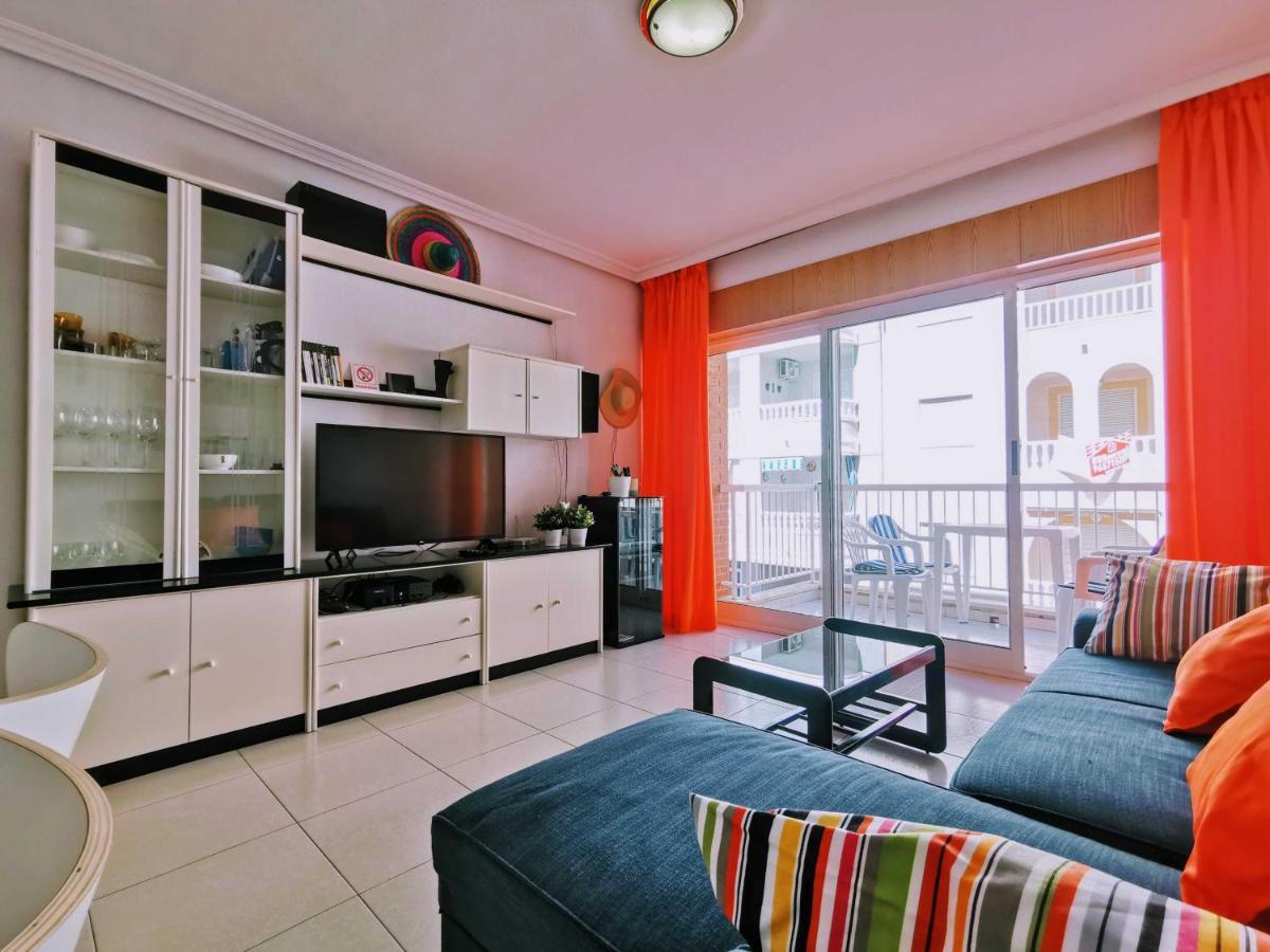 El Sombrero Apartment With Free Wifi Playa Del Cura 托雷维耶哈 外观 照片