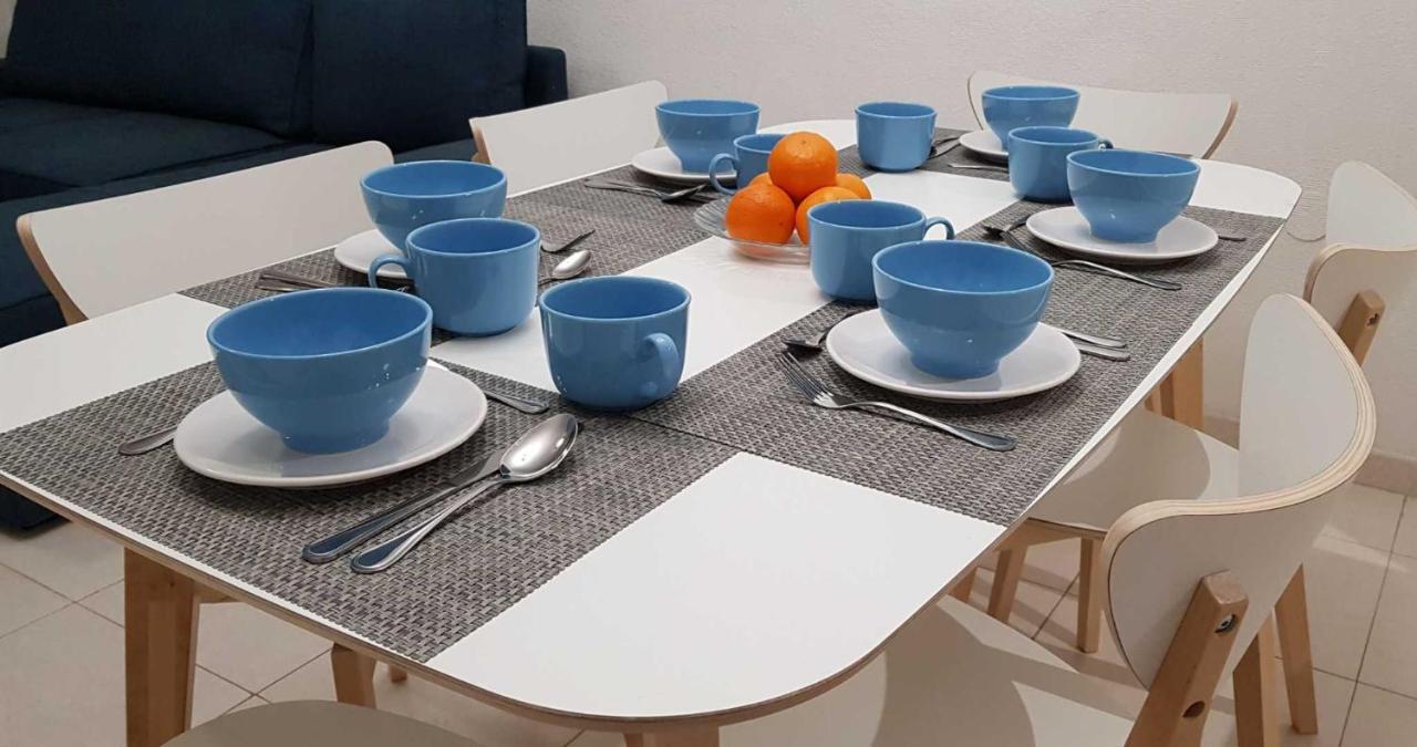 El Sombrero Apartment With Free Wifi Playa Del Cura 托雷维耶哈 外观 照片