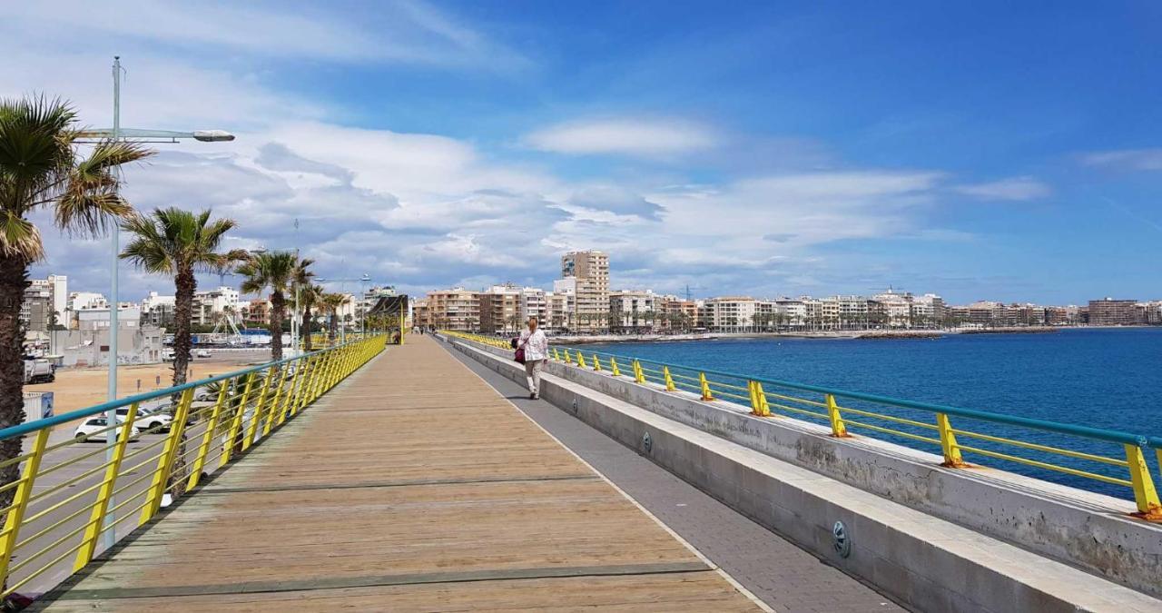 El Sombrero Apartment With Free Wifi Playa Del Cura 托雷维耶哈 外观 照片